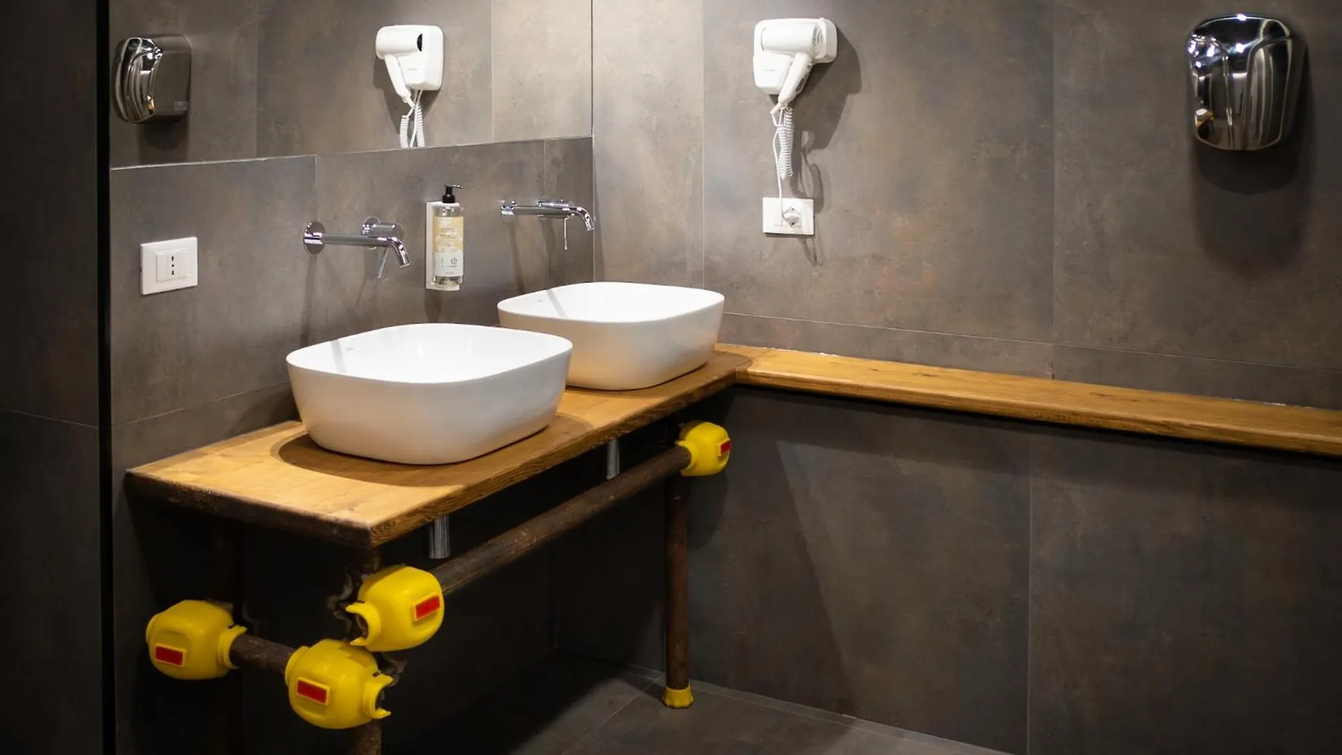 Hostelo - Luxury Hostel Palermo