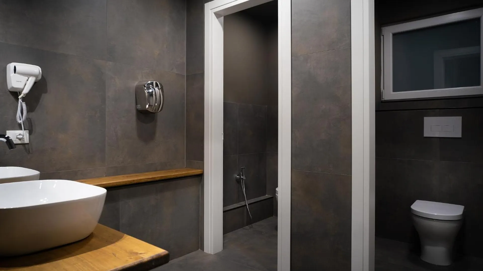 Hostelo - Luxury Hostel Palermo Italy