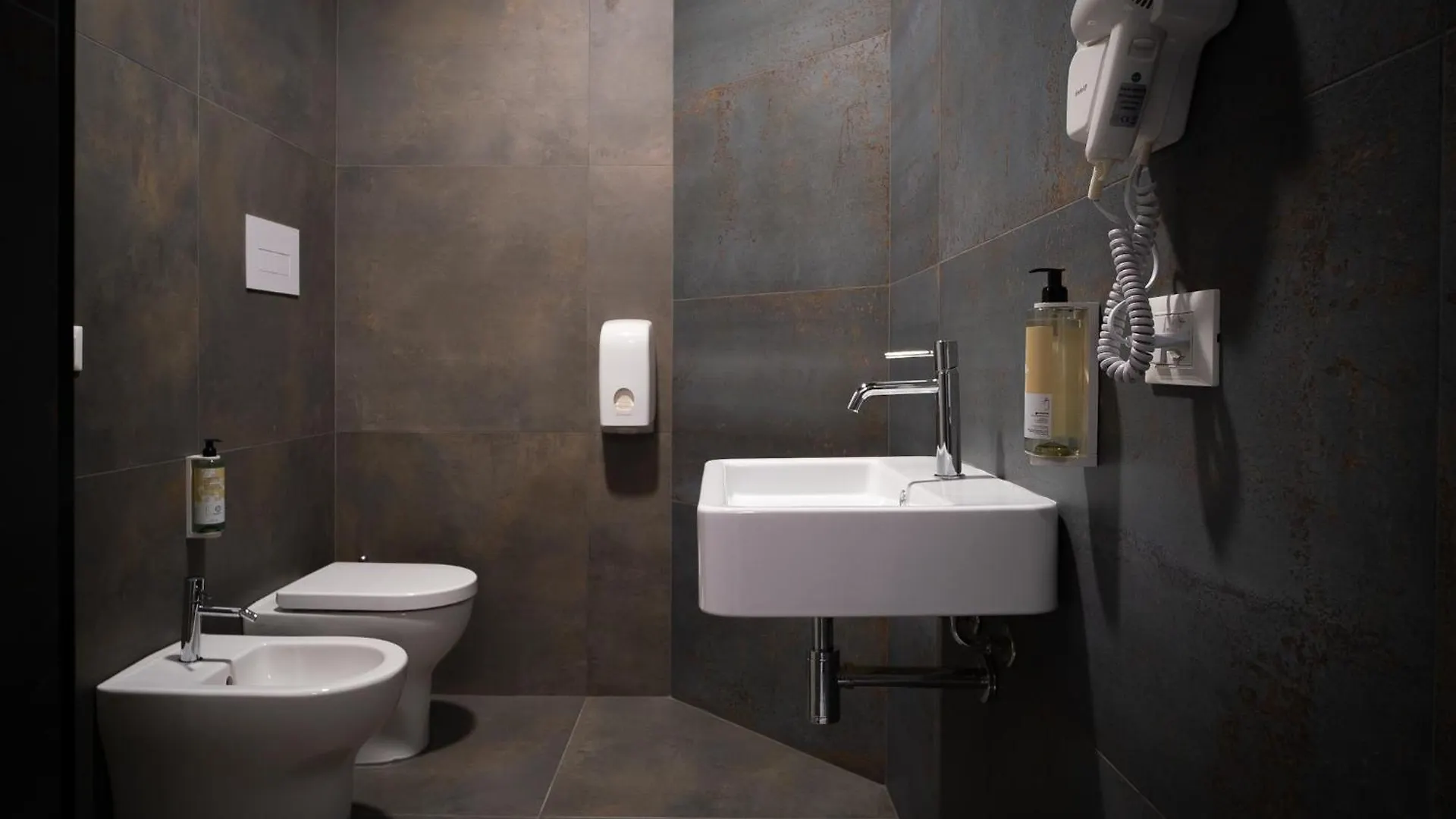 Hostelo - Luxury Hostel Palermo Italy